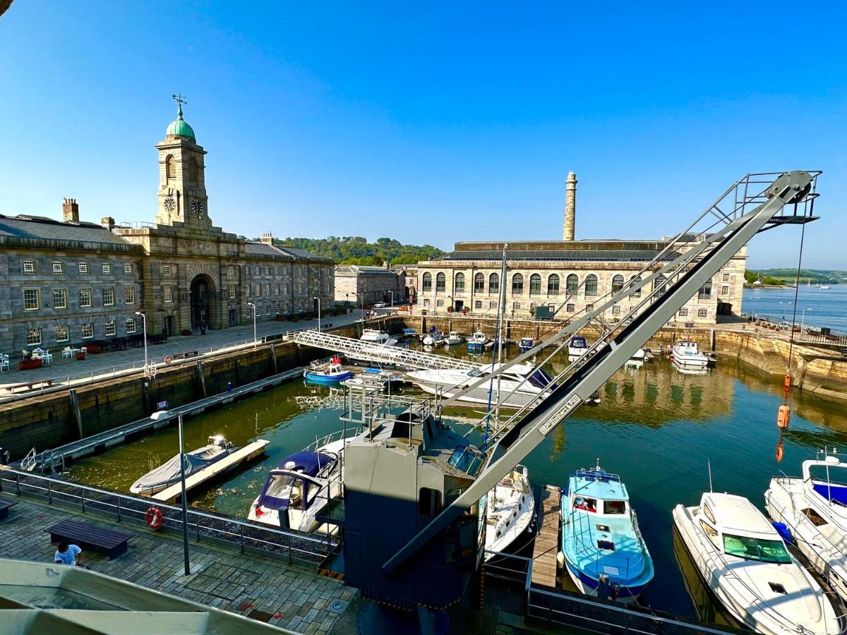 Royal William Yard Apartments - Large And Luxurious With Free Parking Plymouth Buitenkant foto